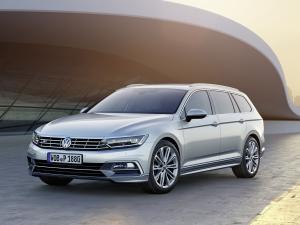 Volkswagen Passat Variant R-Line 2015 года